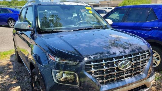 Preowned 2023 Hyundai VENUE Limited for Sale