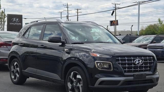 Preowned 2023 Hyundai VENUE SEL for Sale