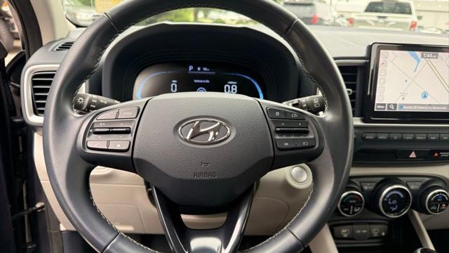 2023 Hyundai VENUE Limited
