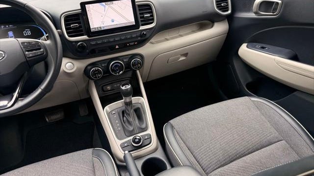 2023 Hyundai VENUE Limited