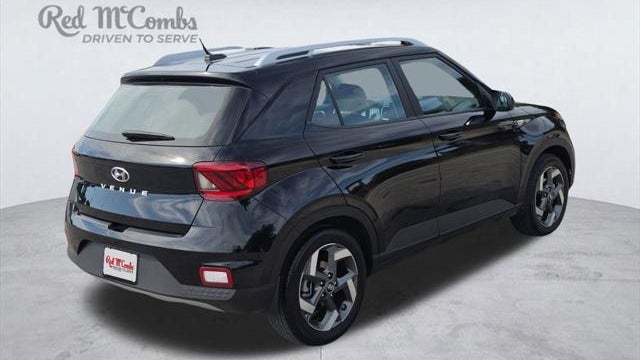 2024 Hyundai VENUE SEL