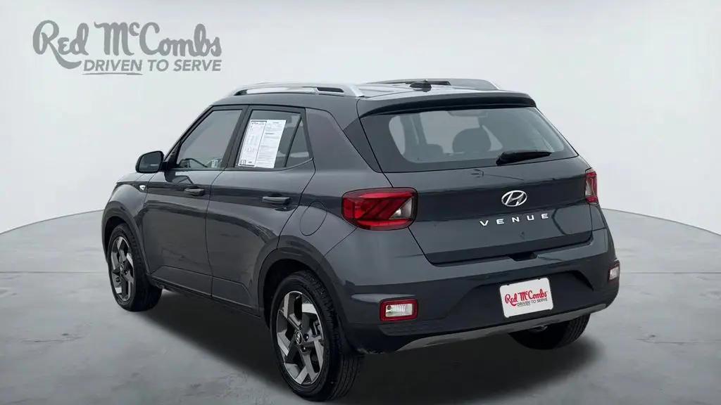 2024 Hyundai VENUE SEL