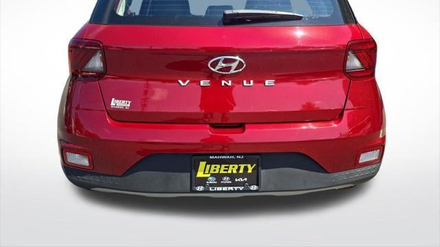 2024 Hyundai VENUE Limited