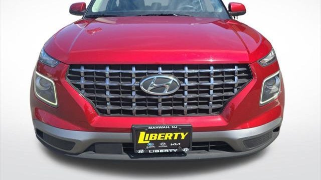 2024 Hyundai VENUE Limited