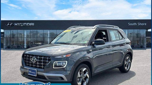 2024 Hyundai VENUE Limited