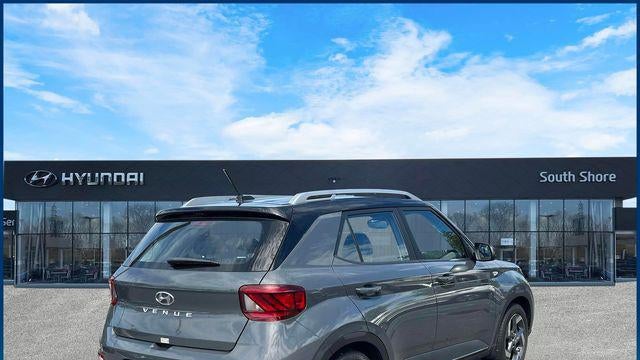2024 Hyundai VENUE Limited