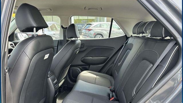 2024 Hyundai VENUE Limited