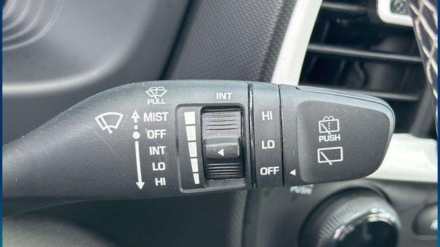 2024 Hyundai VENUE Limited