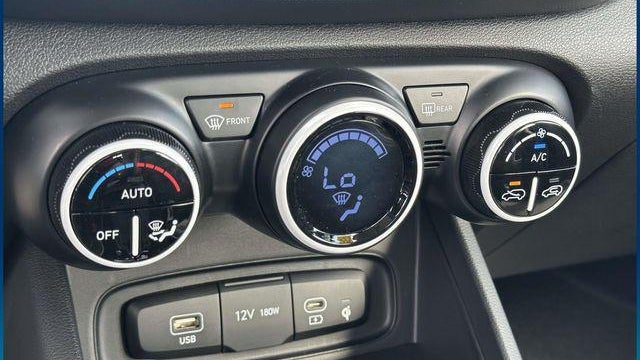 2024 Hyundai VENUE Limited