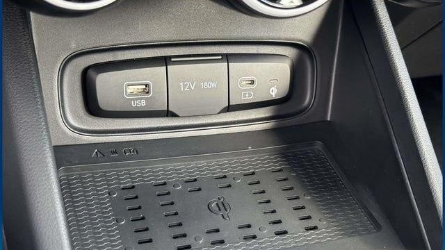 2024 Hyundai VENUE Limited