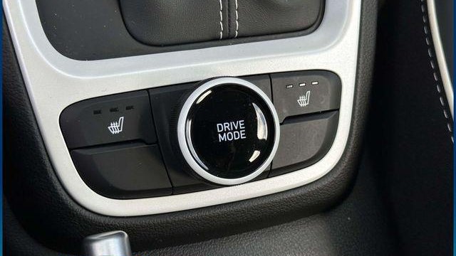 2024 Hyundai VENUE Limited