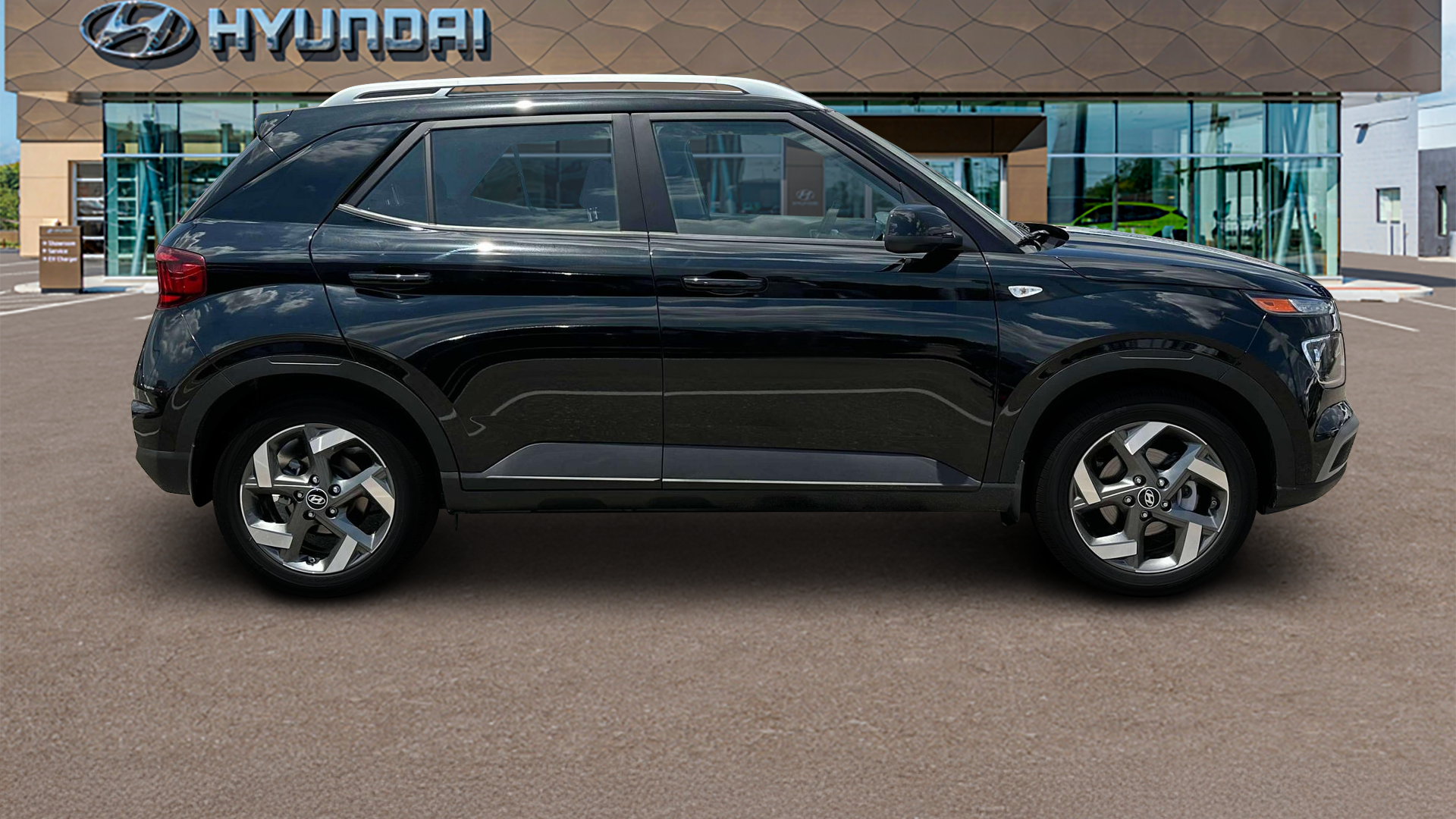 2024 Hyundai VENUE SEL