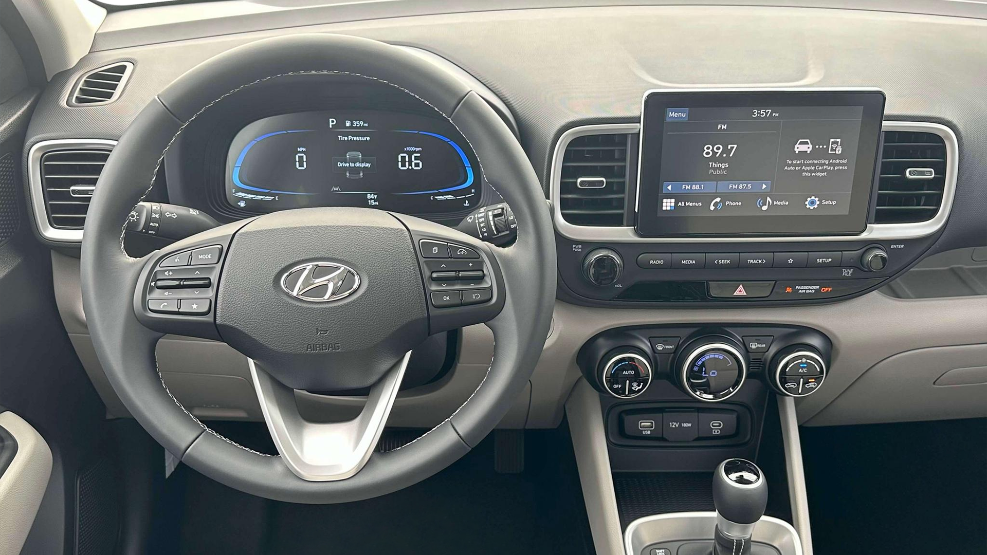 2024 Hyundai VENUE SEL