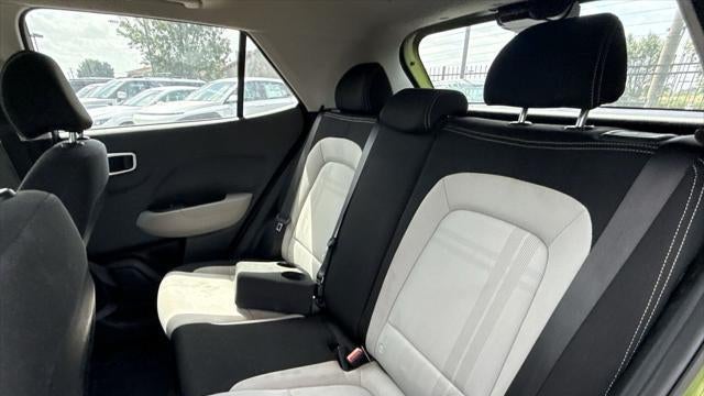 2024 Hyundai VENUE SEL
