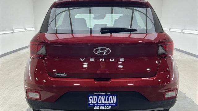 2025 Hyundai VENUE SEL