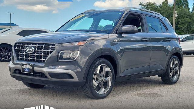 Preowned 2025 Hyundai VENUE SEL for Sale