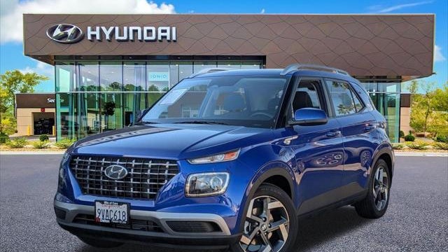 Preowned 2025 Hyundai VENUE SEL for Sale
