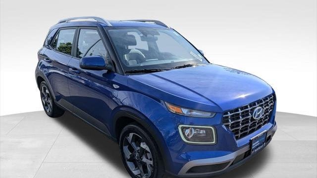 2025 Hyundai VENUE Limited