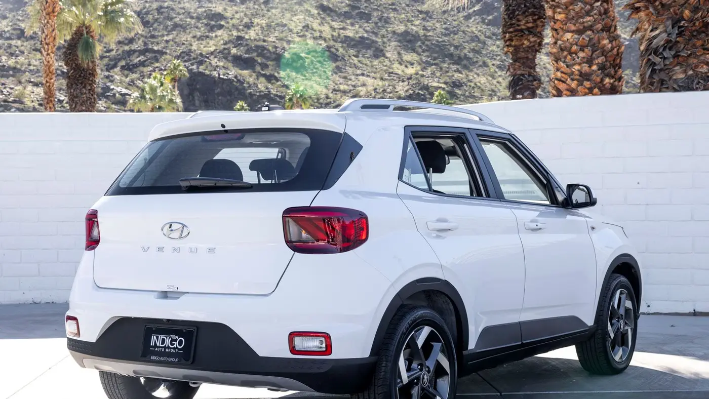 2026 Hyundai VENUE SEL