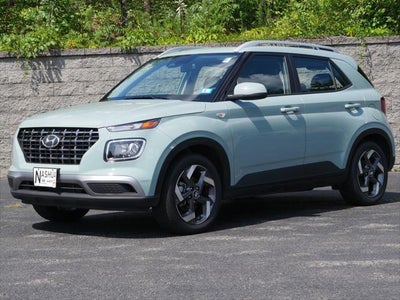 2026 Hyundai Venue SEL 4DR Crossover W/Two-Tone Roof