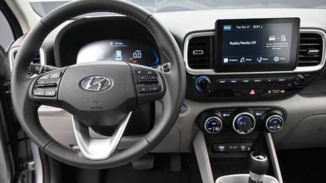 2026 Hyundai VENUE SEL