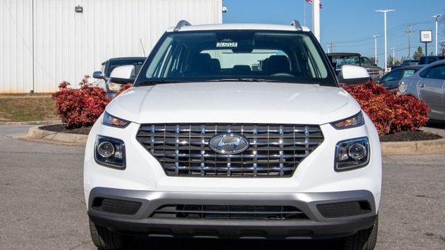 2026 Hyundai VENUE SEL