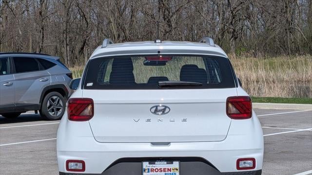 2026 Hyundai VENUE SEL