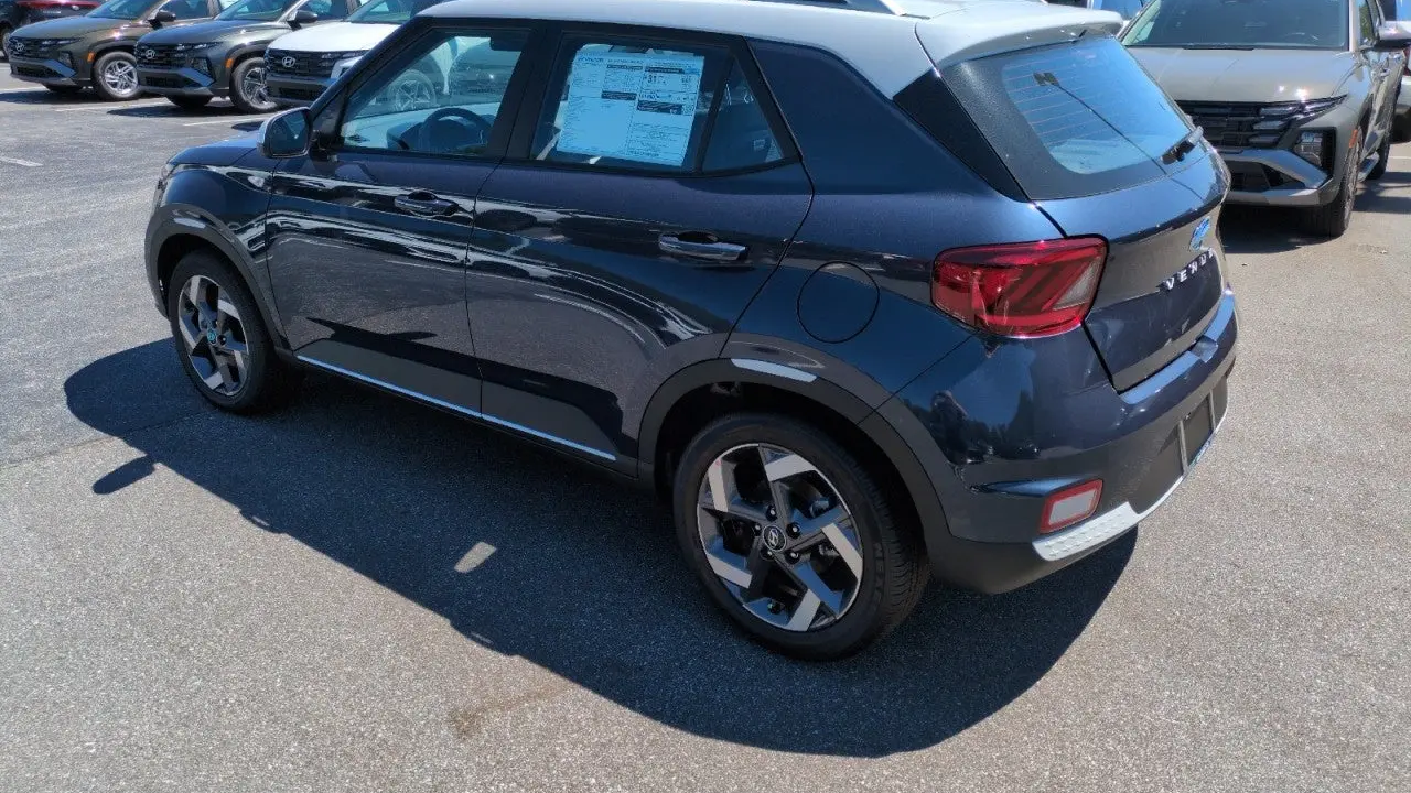 2026 Hyundai VENUE SEL