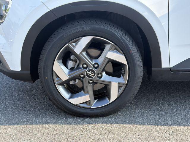 2021 Hyundai Venue - $16,735