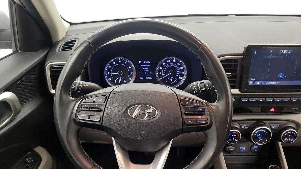 2021 Hyundai VENUE SEL