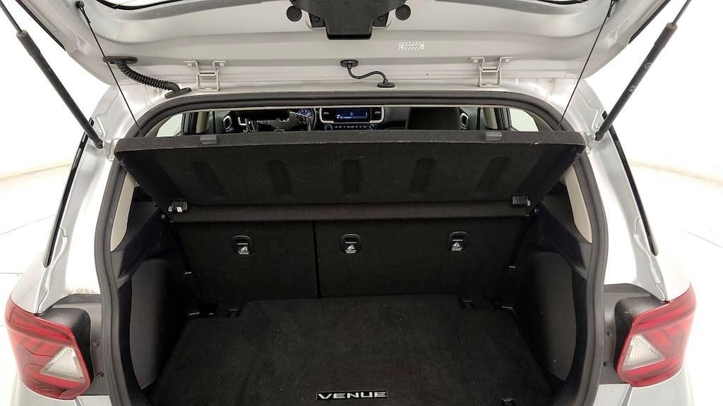 2021 Hyundai VENUE SEL