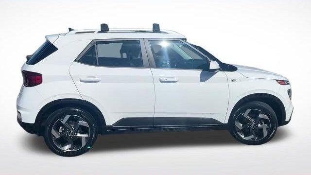 2021 Hyundai VENUE SEL