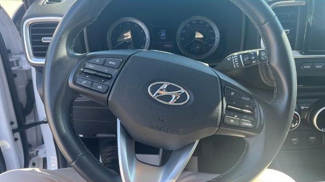 2021 Hyundai VENUE SEL