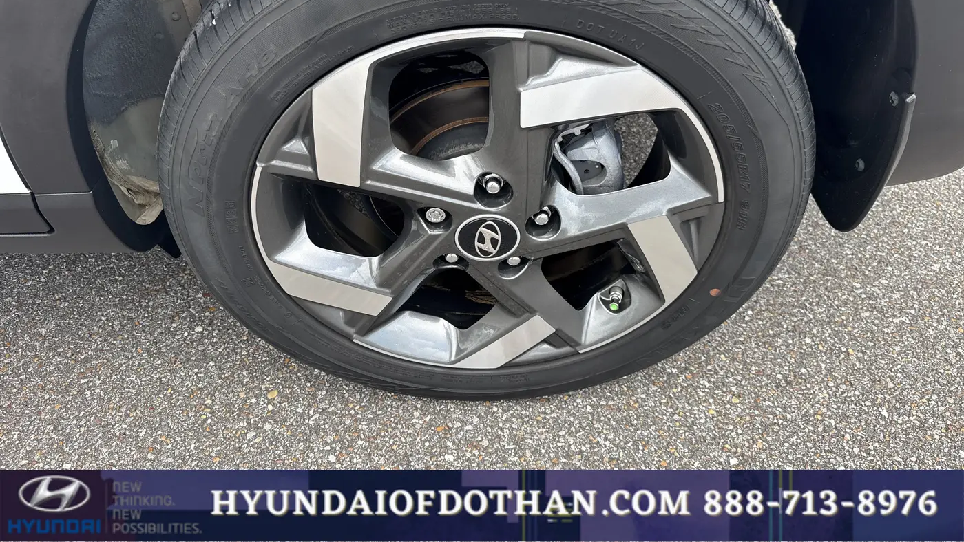 2023 Hyundai VENUE Limited