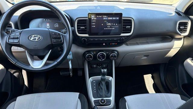2023 Hyundai VENUE SEL