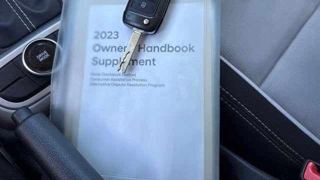 2023 Hyundai VENUE SEL