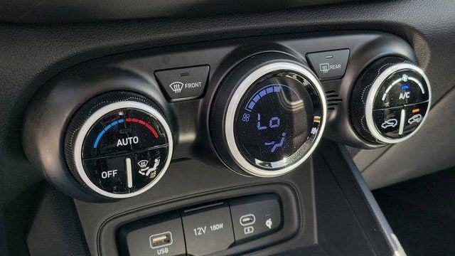 2023 Hyundai VENUE Limited
