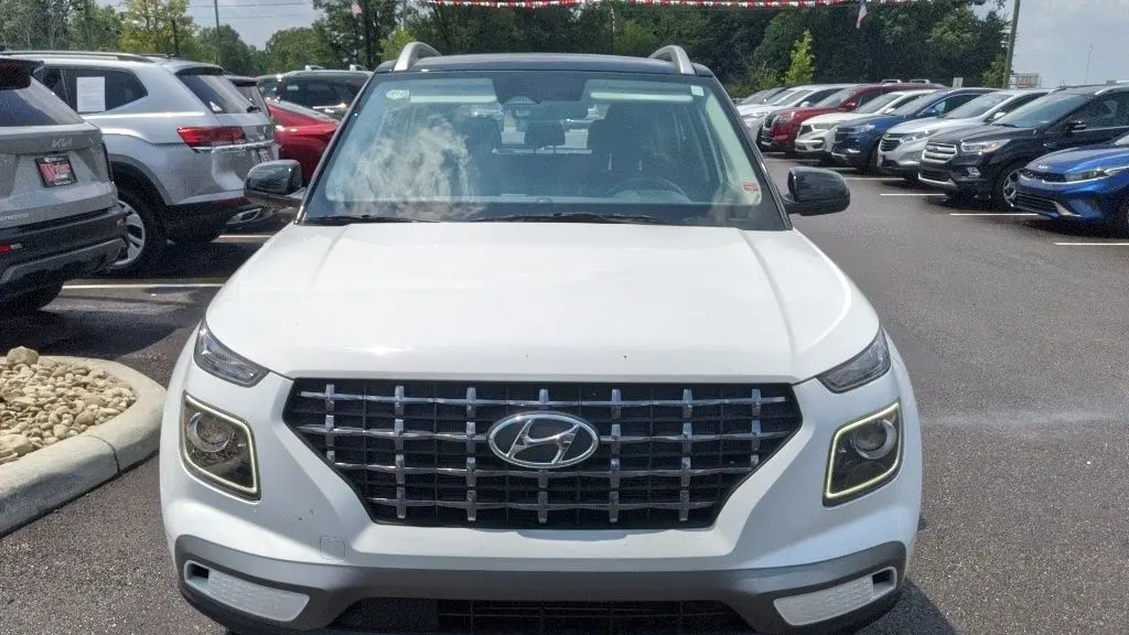 2023 Hyundai VENUE Limited