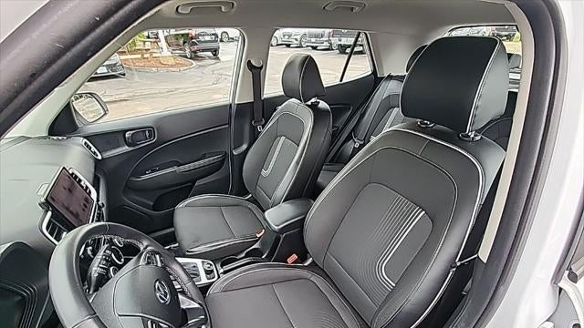 2023 Hyundai VENUE Limited