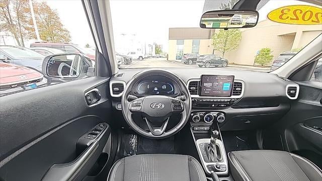 2023 Hyundai VENUE Limited