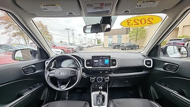 2023 Hyundai VENUE Limited