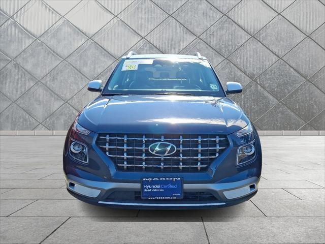 2023 Hyundai VENUE Limited — photo 1 of 3
