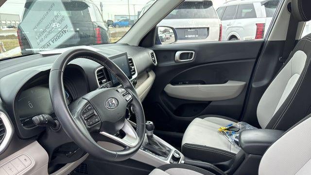 2024 Hyundai VENUE SEL