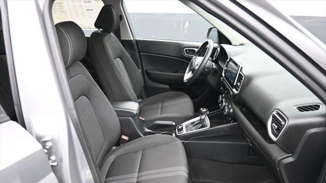 2024 Hyundai VENUE SEL
