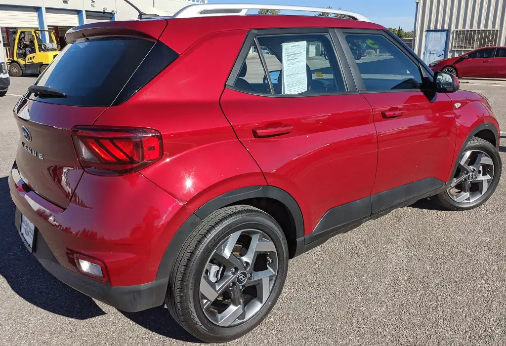 2025 Hyundai Venue - $20,932