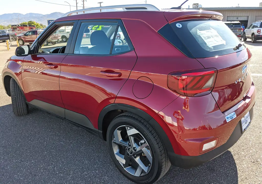 2025 Hyundai Venue - $20,932