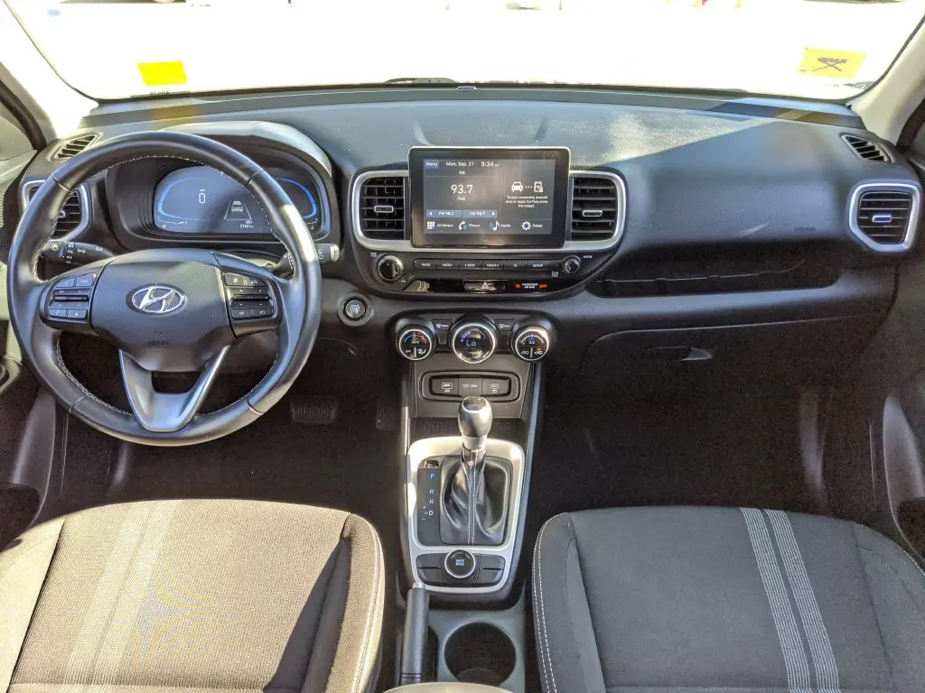2025 Hyundai Venue - $20,932