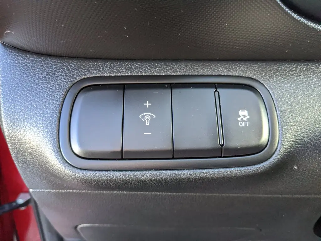 2025 Hyundai Venue - $20,932