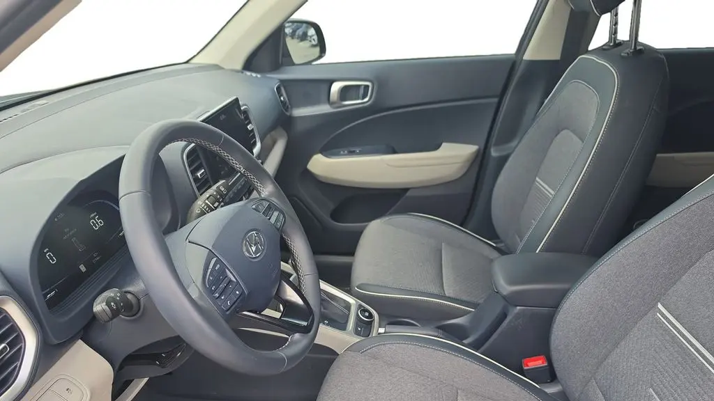 2025 Hyundai VENUE Limited