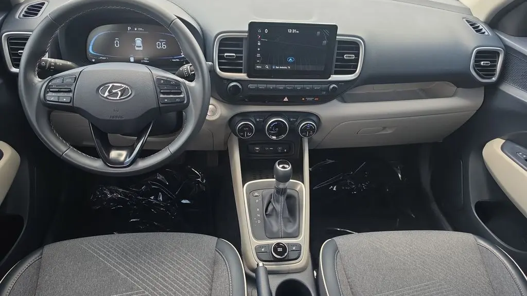 2025 Hyundai VENUE Limited
